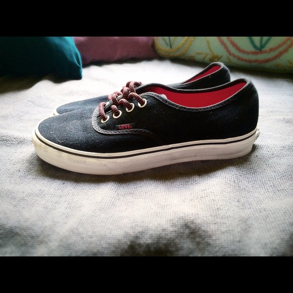 Never worn black Vans!! - Picture 2 of 3