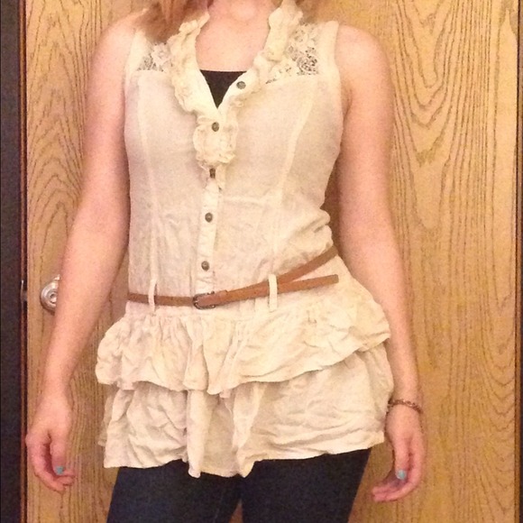 Button up Lace/ruffled tank (belt not included)