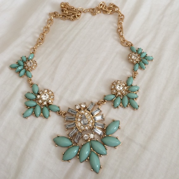 Beads and rhinestone necklace