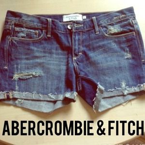 NWT Cuffed A&F Jean Shorts