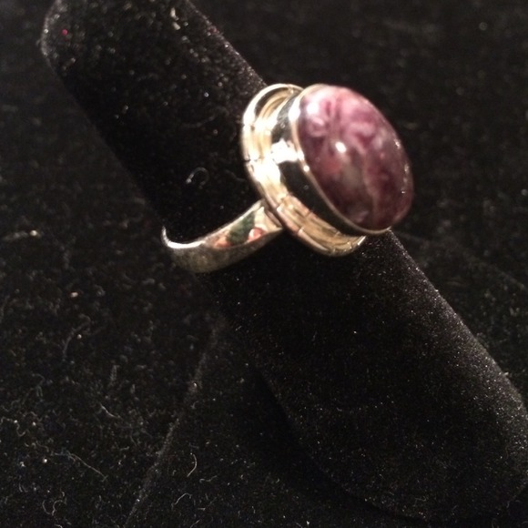 Charoite ring - Picture 2 of 2