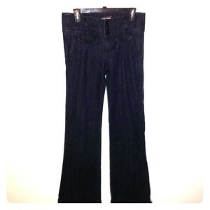 Bell bottom jeans with cuffed bottoms ✨