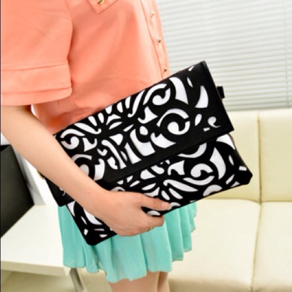 Clutches & Wallets - Cutout Envelope Clutch