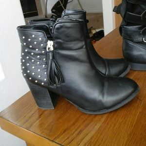 3 pair of boots!!!!! TRADE