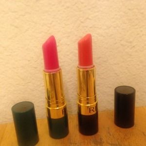 Revlon lipsticks 2 Lilac Champaign and Siren .