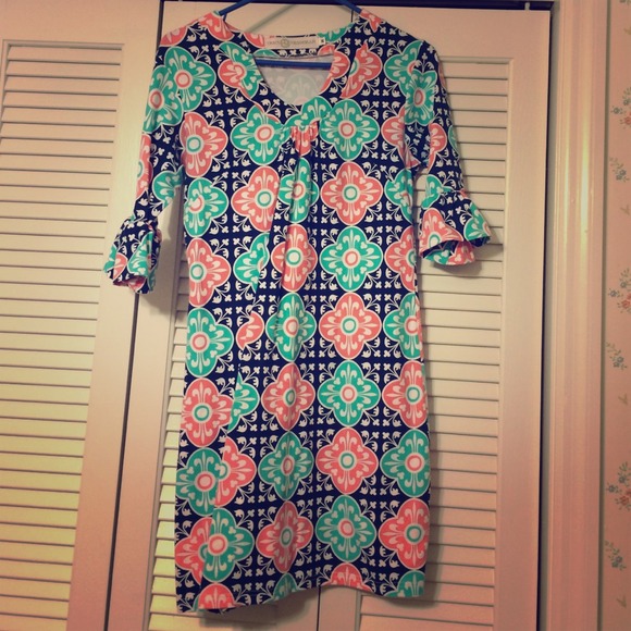 Tracy negoshian dress size medium