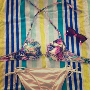 *SOLD* Victoria's Secret Push-up Bikini Top