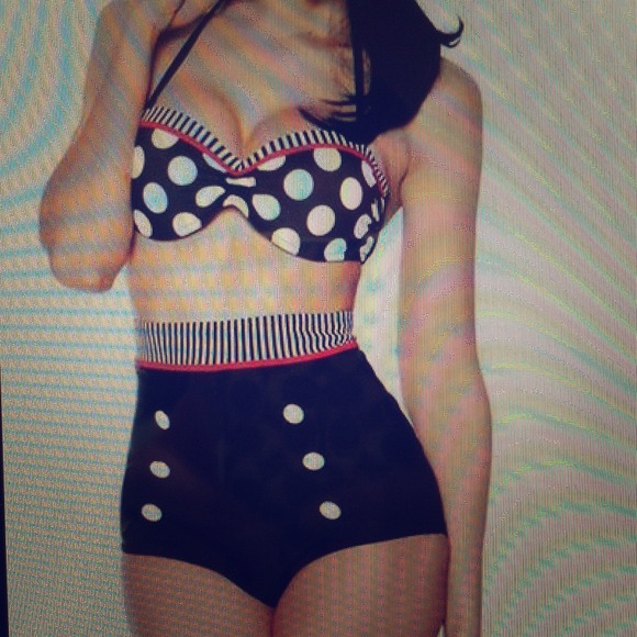 👙NEW! Bathing Suits👙