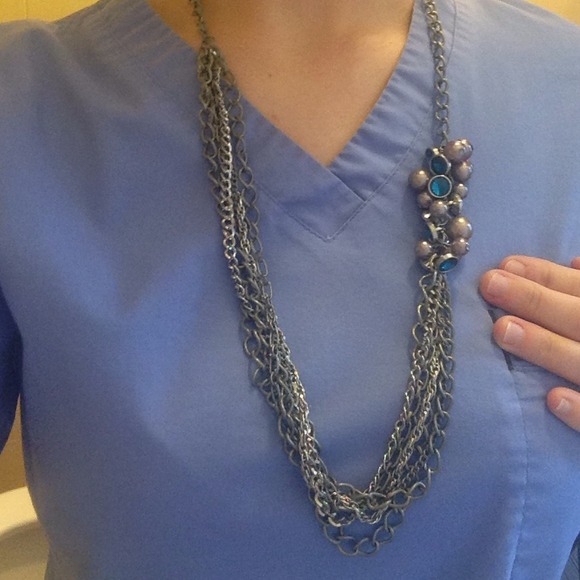 Free with any purchase. Statement chain necklace - Picture 1 of 2