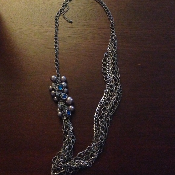 Free with any purchase. Statement chain necklace - Picture 2 of 2