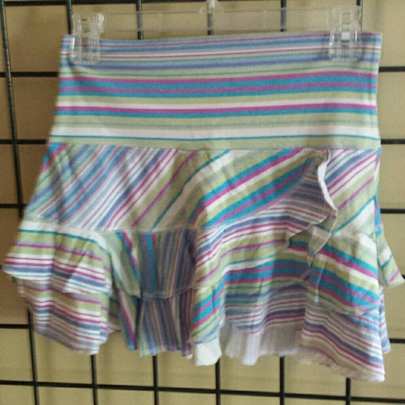 Guess Skirt - Picture 1 of 2