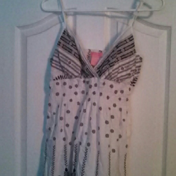 Dress - Picture 1 of 2