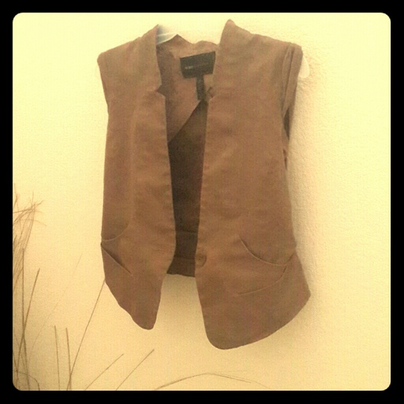 SOLD BCBG MaxAzria size S vest, worn once, EUC, SALE