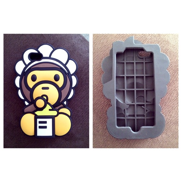 This is the phone case for iPhone 5/5c/5S