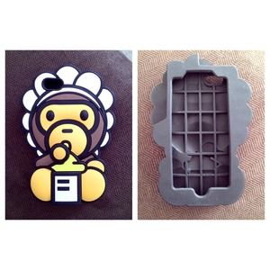 This is the phone case for iPhone 5/5c/5S