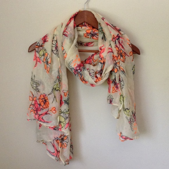 Charlotte Russe Accessories - HP 1.5.15 Spring Multicolor Neon Birds Scarf