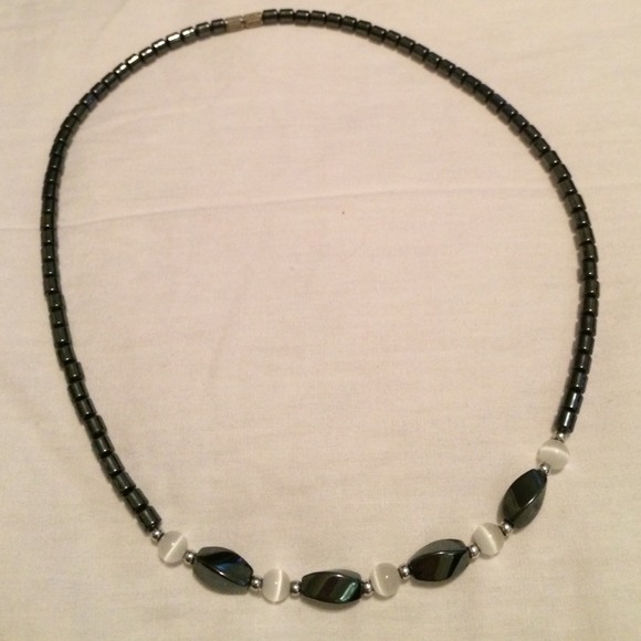 Island Necklace