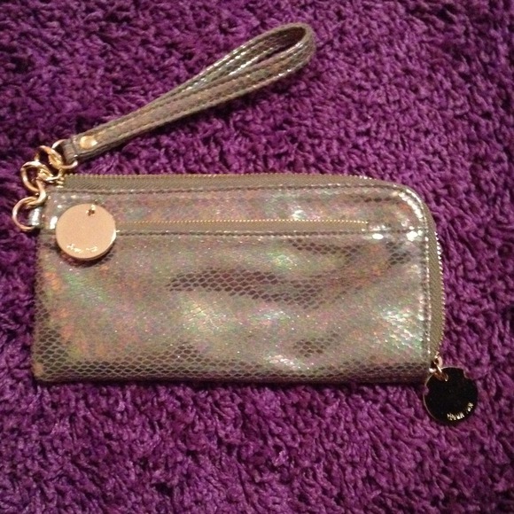 Deaux Lux wallet/wristlet