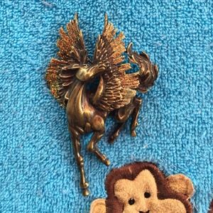 Pegasus Broach/Pin