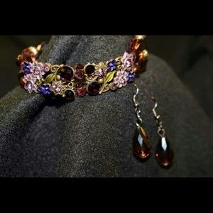 Bracelet and earrings reduced!