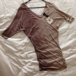 Guess v-neck sweater top