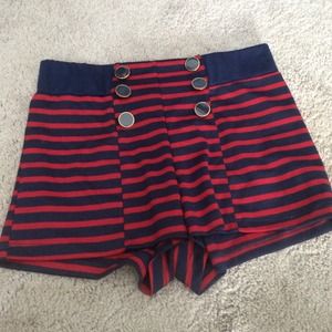 Nautical high waisted shorts.