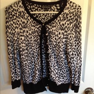 SOLD Express sweater