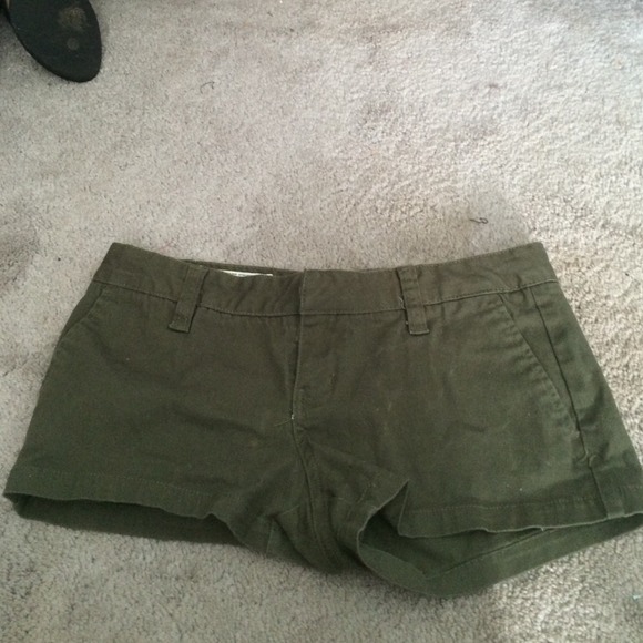 Hurley - Picture 1 of 4