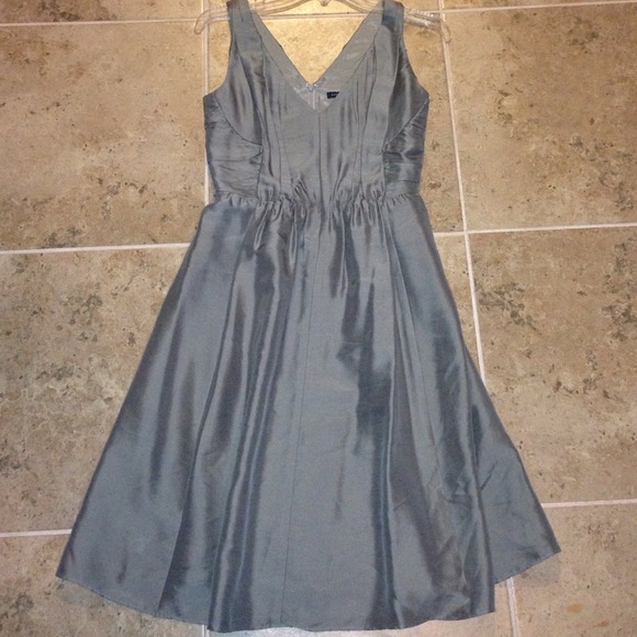 🎉 Host Pick 🎉 Banana Republic Silk Dress