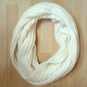 ❌SOLD❌Nordstrom Infinity scarf✨