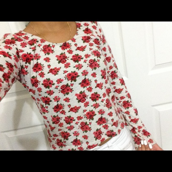 Floral crop top💕
