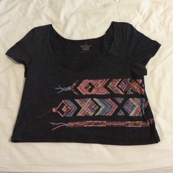 Crop top - Picture 1 of 2