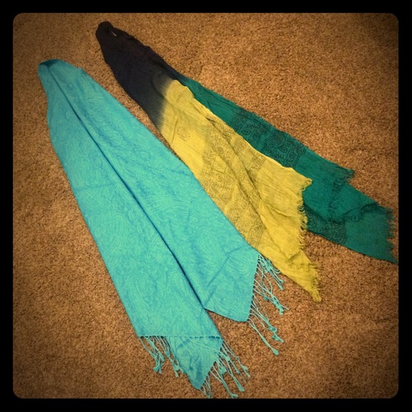 2 large shawls or scarves blue and green