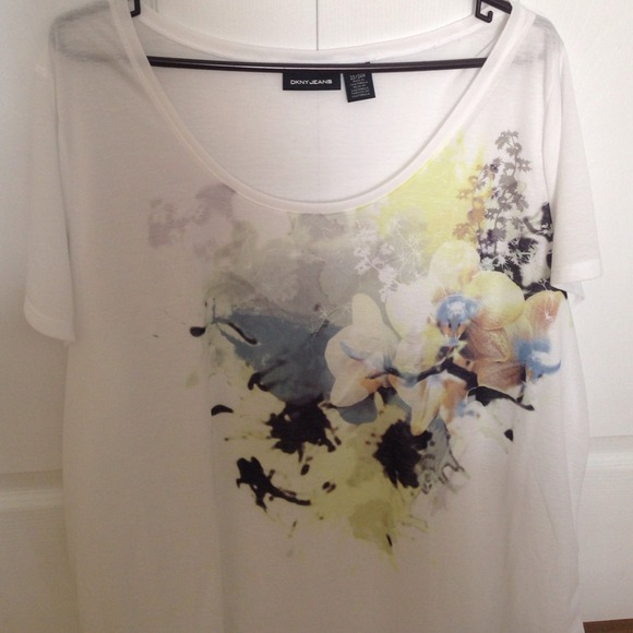 DKNY white top