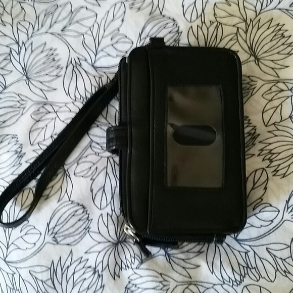 Nwot- Black wristlet,  iPhone case wallet - Picture 3 of 8