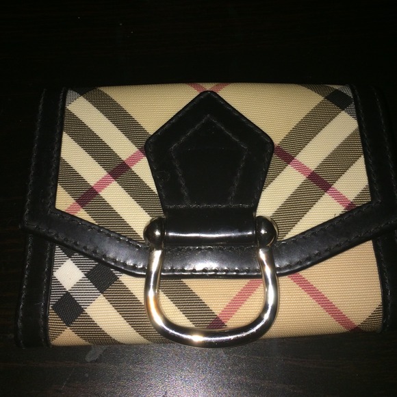 Burberry wallet