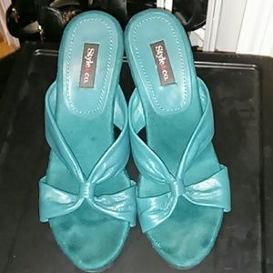 Style & Co Peacock Blue heels - size 8M