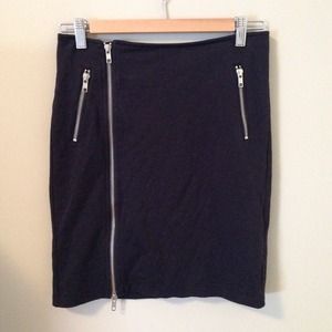 Betsey Johnson Black Zipper Skirt