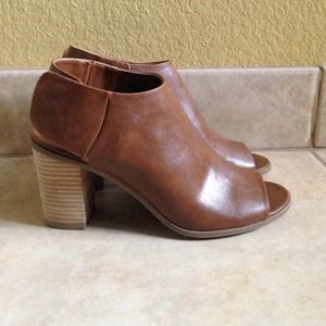 Cognac heels