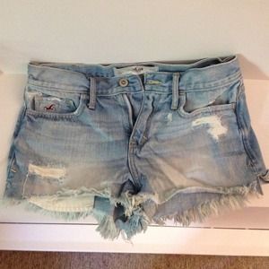 light wash high waisted denim shorts