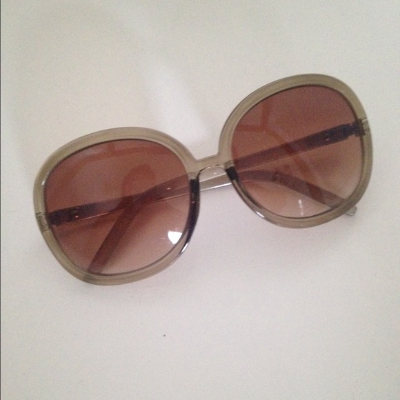 Vintage looking Sunglasses