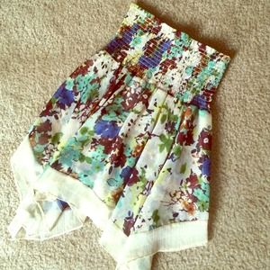 Floral strapless top