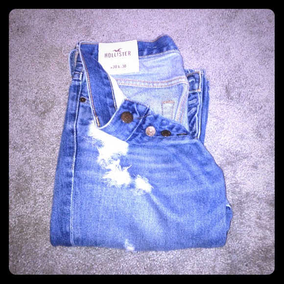 MENS Hollister distressed skinny jeans.1⃣