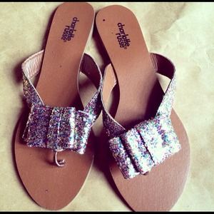 Glitter double bow sandals ❤️