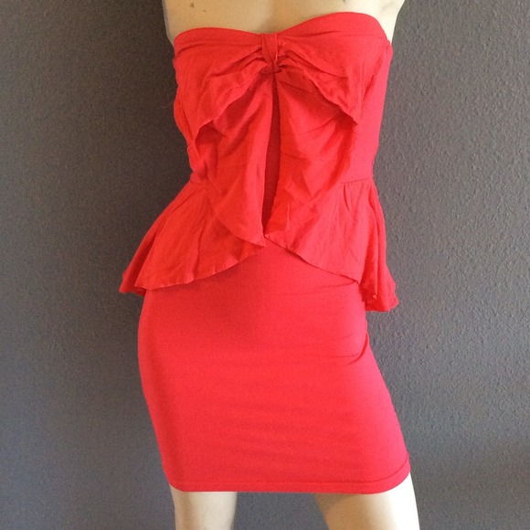🚫SOLD⬇️REDUCED🎀 NWT H&M Bow Dress 🎀 - Picture 4 of 4