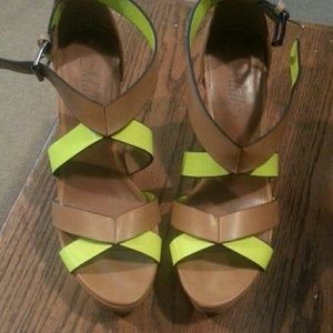 Super cute Neon and Tan Platform Sandals