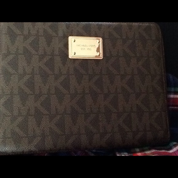 Mk ipad cover - Picture 3 of 4