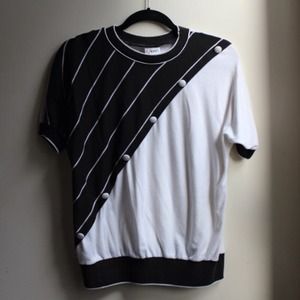 Vintage (80s) Black & White Half Stripe T-Shirt