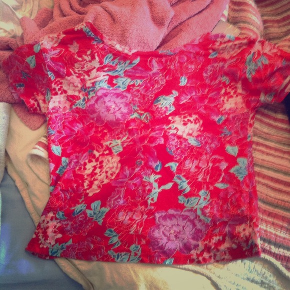 Cute floral top