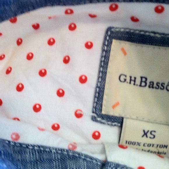 Button up top - Picture 2 of 2